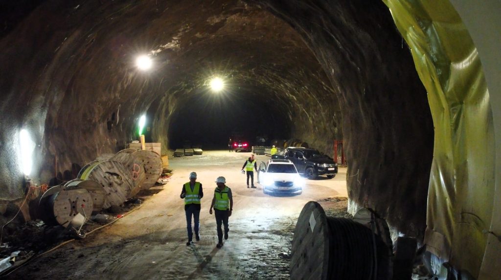 A26 Westumfahrung Linz: Im Bau befinden sich die Auf- und Abfahrten, welche zur Gänze im Tunnel sind.